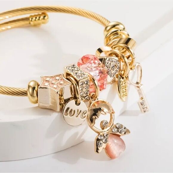 Angel Charm Bracelet - Picture 4 of 4